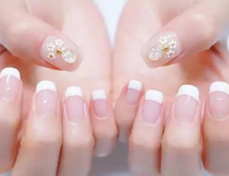 婚礼小心机|TOK教你根据婚礼主题，对美甲“指手画脚”