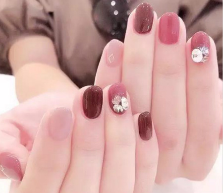 婚礼小心机|TOK教你根据婚礼主题，对美甲“指手画脚”